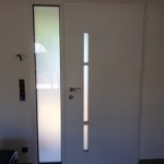 Photo vue intérieur porte monobloc alu bicolore