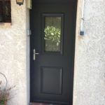 porte d'entrée aluminium sur pavés